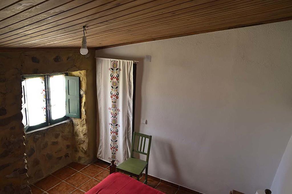 Casas Da Lagoa - 4 Casas De Ferias Independentes Santo Isidoro ภายนอก รูปภาพ