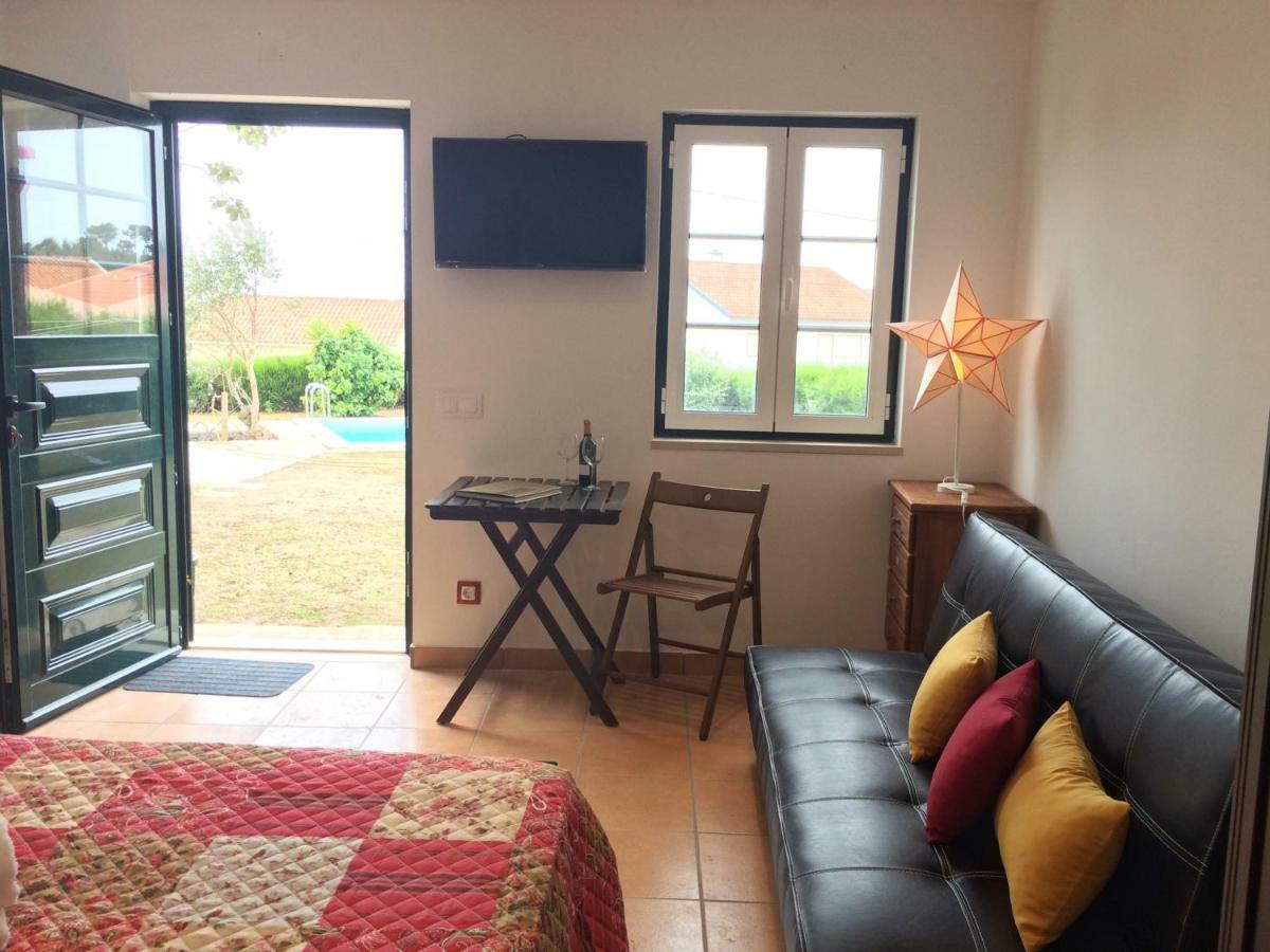 Casas Da Lagoa - 4 Casas De Ferias Independentes Santo Isidoro ภายนอก รูปภาพ